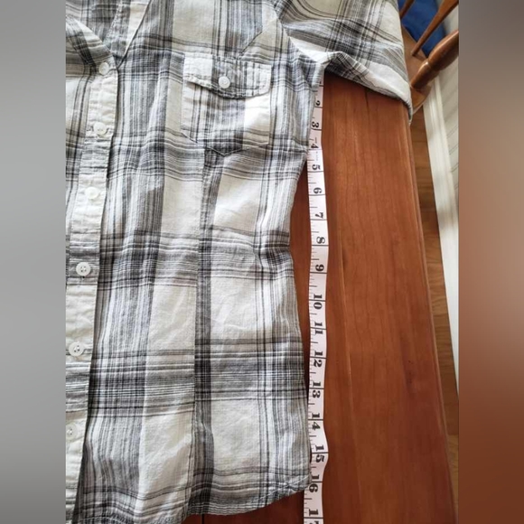 Seductions Plaid Blouse size Large - Picture 9 of 11